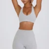 Sutien sport Soft Active cu decolteu în V, gri