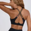 Sutien sport Soft Active cu decolteu în V, negru