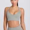 Sutien sport Super Sculpt fără cusături, cu bretele încrucișate la spate, în culoarea gri melanj Sutien sport Super Sculpt fără cusături, cu bretele încrucișate la spate, în culoarea gri melanj