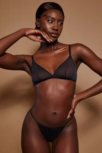 Bikini cu tanga din plasă moale Intimates, negru