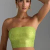 Top bandeau Nanaka cu bretele ornamentate în spate, în verde pară Top bandeau Nanaka cu bretele ornamentate în spate, în verde pară