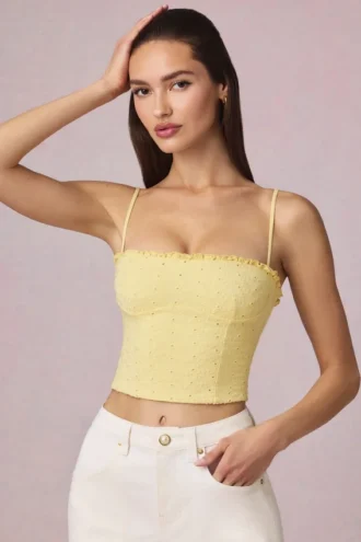 Top camisole Hania din modal cu broderie englezească, în galben lămâie