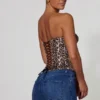 Top corset cu șireturi Araminta cu imprimeu leopard Top corset cu șireturi Araminta cu imprimeu leopard