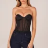 Top corset cu șireturi Zoa Bandeau în negru Top corset cu șireturi Zoa Bandeau în negru