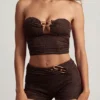 Top crop bandeau cu detalii metalice Tarni, culoare ciocolată neagră Top crop bandeau cu detalii metalice Tarni, culoare ciocolată neagră