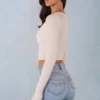 Top cu bretele din modal cu nervuri și mâneci lungi Margaux, de culoare ivoriu Top cu bretele din modal cu nervuri și mâneci lungi Margaux, de culoare ivoriu