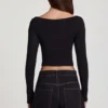 Top cu guler barcă și mâneci lungi Charliane din Modal, negru