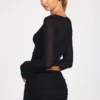 Top cu mâneci lungi și decolteu adânc din tricot transparent Liah, negru Top cu mâneci lungi și decolteu adânc din tricot transparent Liah, negru