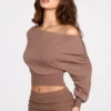 Top cu mâneci lungi și umeri decupați Quinn Modal, culoare Mocha Top cu mâneci lungi și umeri decupați Quinn Modal, culoare Mocha