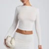 Top cu mâneci lungi și volane Alia din modal, culoare alb Top cu mâneci lungi și volane Alia din modal, culoare alb
