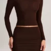 Top cu mâneci lungi și volane Alia din modal, în culoarea maro ciocolată Top cu mâneci lungi și volane Alia din modal, în culoarea maro ciocolată