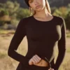 Top cu mâneci lungi Soft Active în negru Top cu mâneci lungi Soft Active în negru