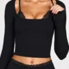 Top cu sutien cu dantelă, cu mâneci lungi, din modal cu nervuri Margaux, negru Top cu sutien cu dantelă, cu mâneci lungi, din modal cu nervuri Margaux, negru