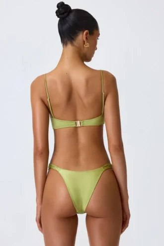 Slipuri de bikini cu bretele late și decorațiuni Sunray, în culoarea verde pară