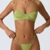 Slipuri de bikini cu bretele late și decorațiuni Sunray, în culoarea verde pară Slipuri de bikini cu bretele late și decorațiuni Sunray, în culoarea verde pară