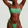 Top de bikini cu bretele și decolteu rotund din seersucker, verde spumă de mare Top de bikini cu bretele și decolteu rotund din seersucker, verde spumă de mare