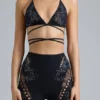 Top de bikini cu bretele încrucișate și ornamente Liberty, negru Top de bikini cu bretele încrucișate și ornamente Liberty, negru