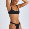 Top de bikini Malibu cu decolteu rotund, negru