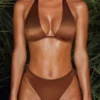 Top de bikini Mele Plunge Micro în maro Top de bikini Mele Plunge Micro în maro