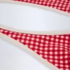 Top de bikini Morella cu gât în V, în carouri roșii Top de bikini Morella cu gât în V, în carouri roșii