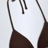 Top de bikini triunghiular cu detalii decorative Comoros, culoare ciocolată neagră Top de bikini triunghiular cu detalii decorative Comoros, culoare ciocolată neagră