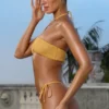 Top de costume de baie bandeau cu bretele, din material crinkle, în nuanța Marigold Top de costume de baie bandeau cu bretele, din material crinkle, în nuanța Marigold