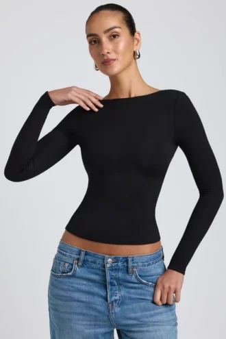 Top Elli din modal, cu guler înalt, mâneci lungi și spate decupat, negru