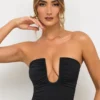 Top fără bretele cu decolteu adânc din jersey Eevi, negru