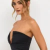 Top fără bretele cu decolteu adânc din jersey Eevi, negru