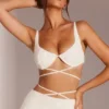 Top scurt cu bretele și sârmă, cu decorațiuni, model Parma, în culoarea alb