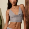 Top scurt cu decolteu adânc și gât halter Sol, argintiu Top scurt cu decolteu adânc și gât halter Sol, argintiu