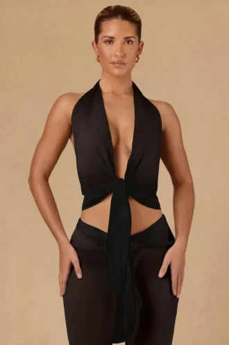 Top scurt cu decolteu halter și nod în față, model Harbour, negru