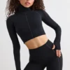 Top scurt cu guler înalt Soft Active, negru Top scurt cu guler înalt Soft Active, negru
