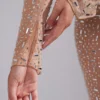 Top scurt cu mâneci lungi și decorațiuni transparente Guilia, culoare Almond Top scurt cu mâneci lungi și decorațiuni transparente Guilia, culoare Almond