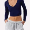 Top scurt cu mâneci lungi și drapaje, în culoarea bleumarin Top scurt cu mâneci lungi și drapaje, în culoarea bleumarin