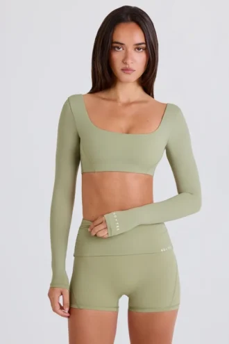Top scurt cu mâneci lungi în culoarea Matcha