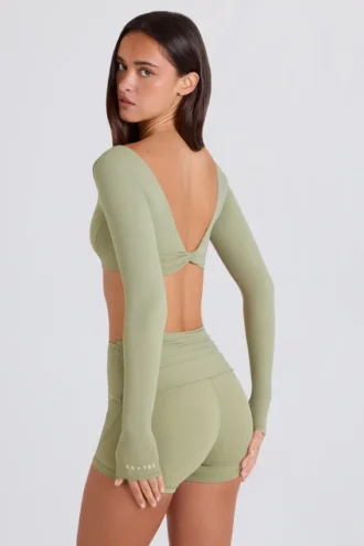 Top scurt cu mâneci lungi în culoarea Matcha