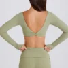 Top scurt cu mâneci lungi în culoarea Matcha Top scurt cu mâneci lungi în culoarea Matcha