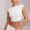 Top scurt cu mâneci scurte și spate decupat Juno, în culoarea alb Top scurt cu mâneci scurte și spate decupat Juno, în culoarea alb