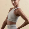 Top scurt fără cusături cu spate în formă de U, în culoarea argintiu Top scurt fără cusături cu spate în formă de U, în culoarea argintiu