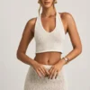 Top scurt Gianna cu gât halter din țesătură bouclé, alb Top scurt Gianna cu gât halter din țesătură bouclé, alb