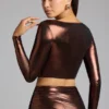 Top scurt Rana cu decolteu adânc din jersey metalic, culoare bronz cupru Top scurt Rana cu decolteu adânc din jersey metalic, culoare bronz cupru