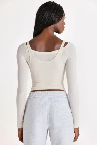 Top stratificat din modal, culoare ivoriu