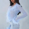Top transparent Elisia cu bordură din pene, în albastru deschis