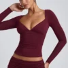 Topuri cu mâneci lungi și volane Emry Modal, culoare prune Topuri cu mâneci lungi și volane Emry Modal, culoare prune