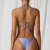 Topuri de bikini Cortez cu detalii din perle și bretele încrucișate, în culoarea violet lavandă Topuri de bikini Cortez cu detalii din perle și bretele încrucișate, în culoarea violet lavandă
