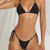 Topuri de bikini triunghiulare Zayana în negru