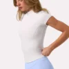 Topuri Soft Active cu fermoar pe un sfert în culoarea Milk Topuri Soft Active cu fermoar pe un sfert în culoarea Milk
