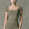 Tricou fără cusături Super Sculpt în verde deschis