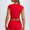Tricou scurt transparent cu volane Santana în roșu aprins Tricou scurt transparent cu volane Santana în roșu aprins